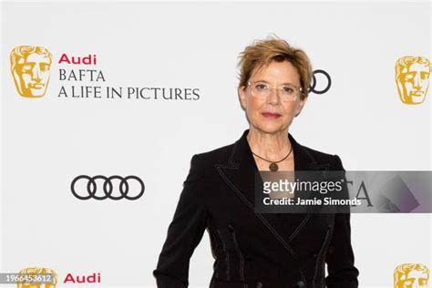 7,896 Annette Bening Pictures Stock Photos and High